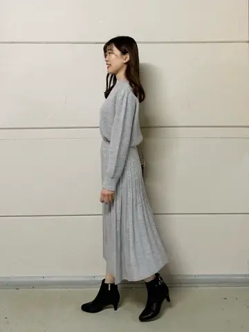 ANY SIS みぃ コーディネート画像