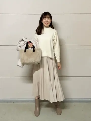 ANY SIS みぃ コーディネート画像