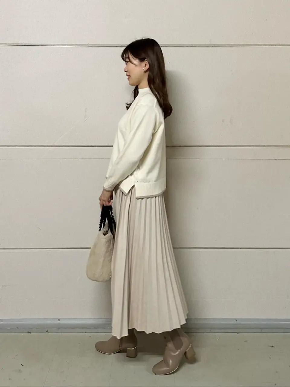 ANY SIS みぃ コーディネート画像