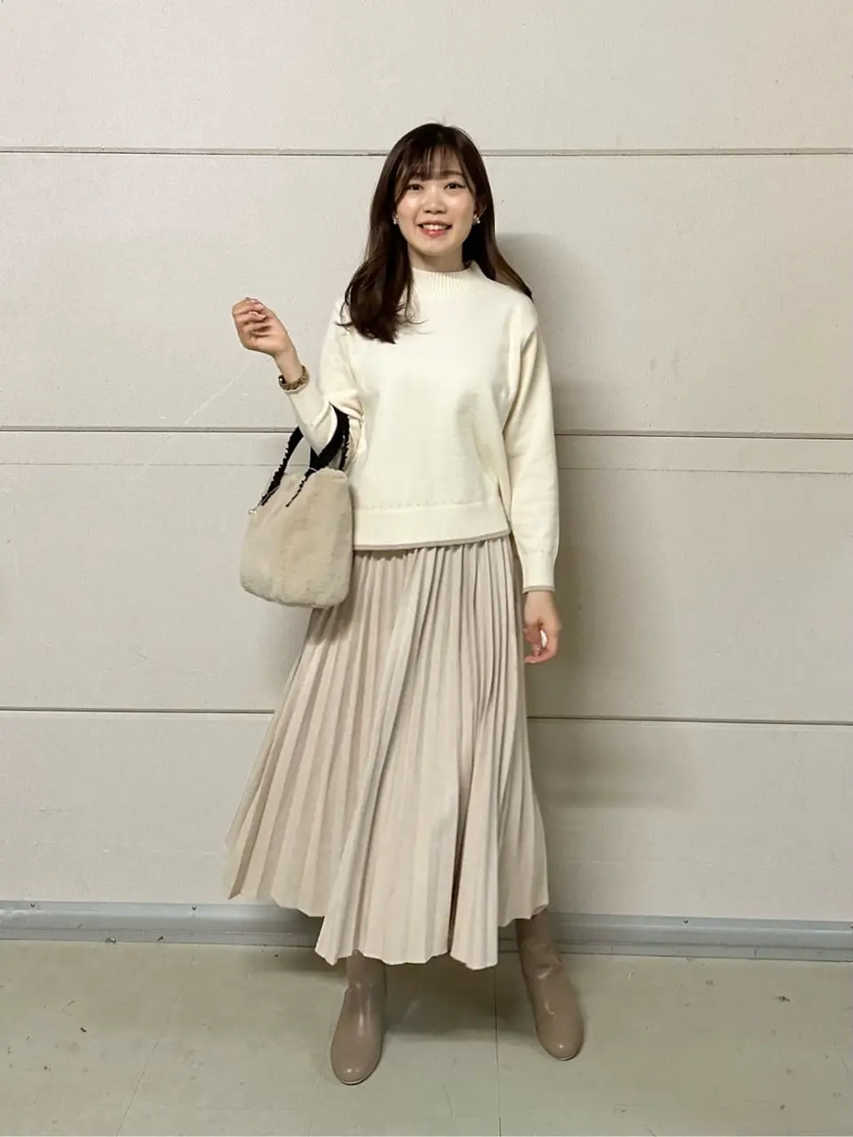 ANY SIS みぃ コーディネート画像