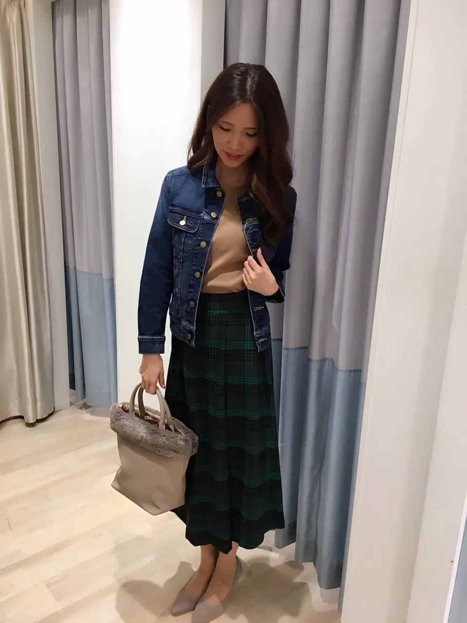  スタッフ コーディネート画像