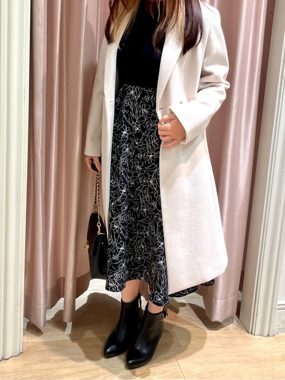 ANY SIS 岩楯 コーディネート画像