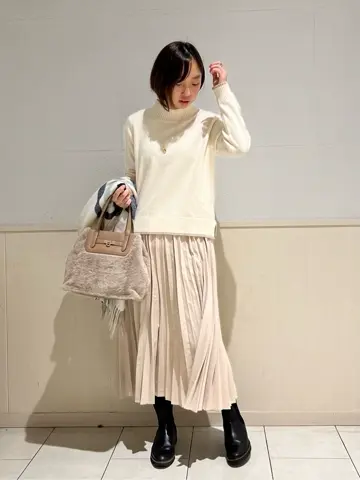 ANY SIS 村上 コーディネート画像