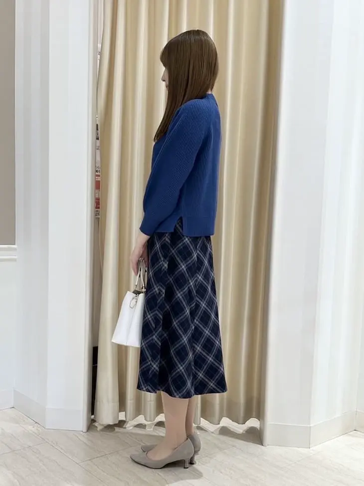 ANY SIS 伊藤 コーディネート画像