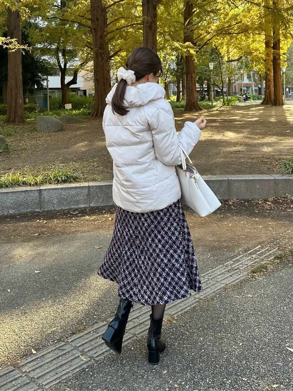 ANY SIS みぃ コーディネート画像