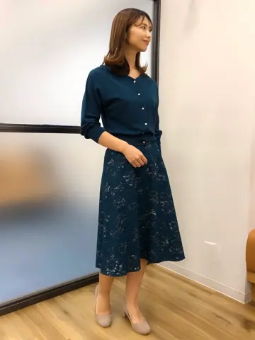 ANY SIS 本社スタッフ コーディネート画像