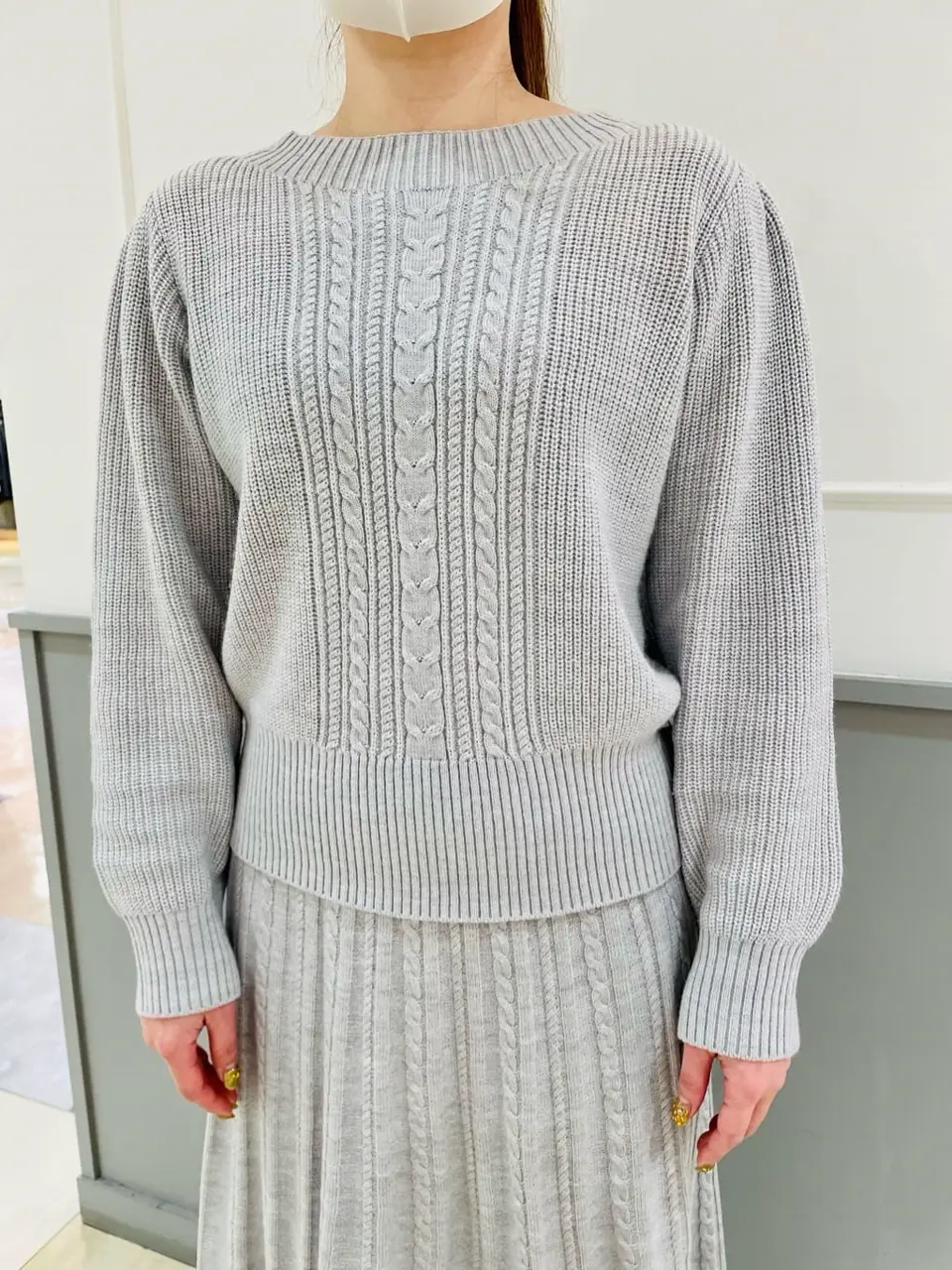 ANY SIS 咲本 コーディネート画像