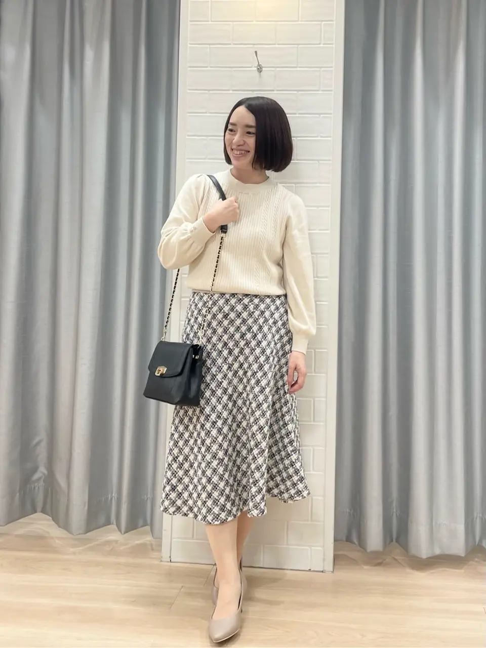 ANY SIS 丸岡 コーディネート画像