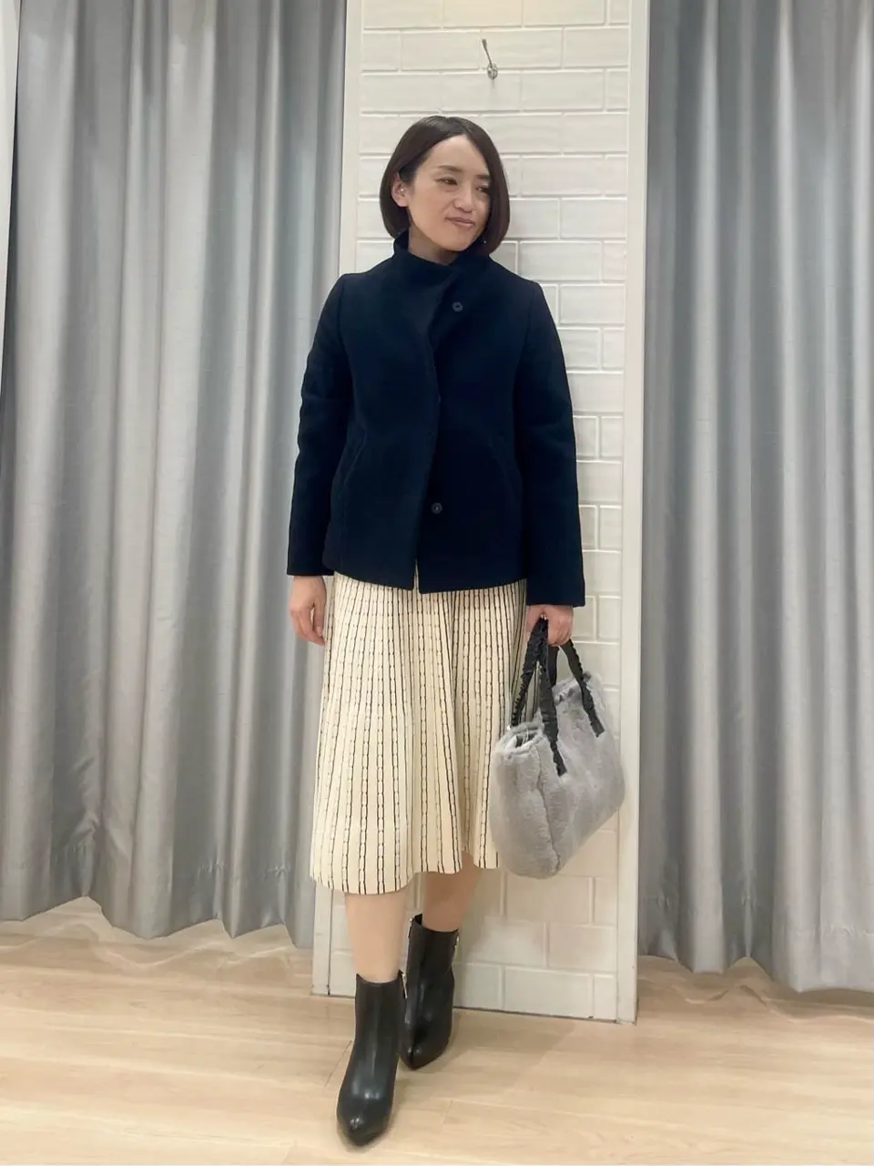 ANY SIS 丸岡 コーディネート画像