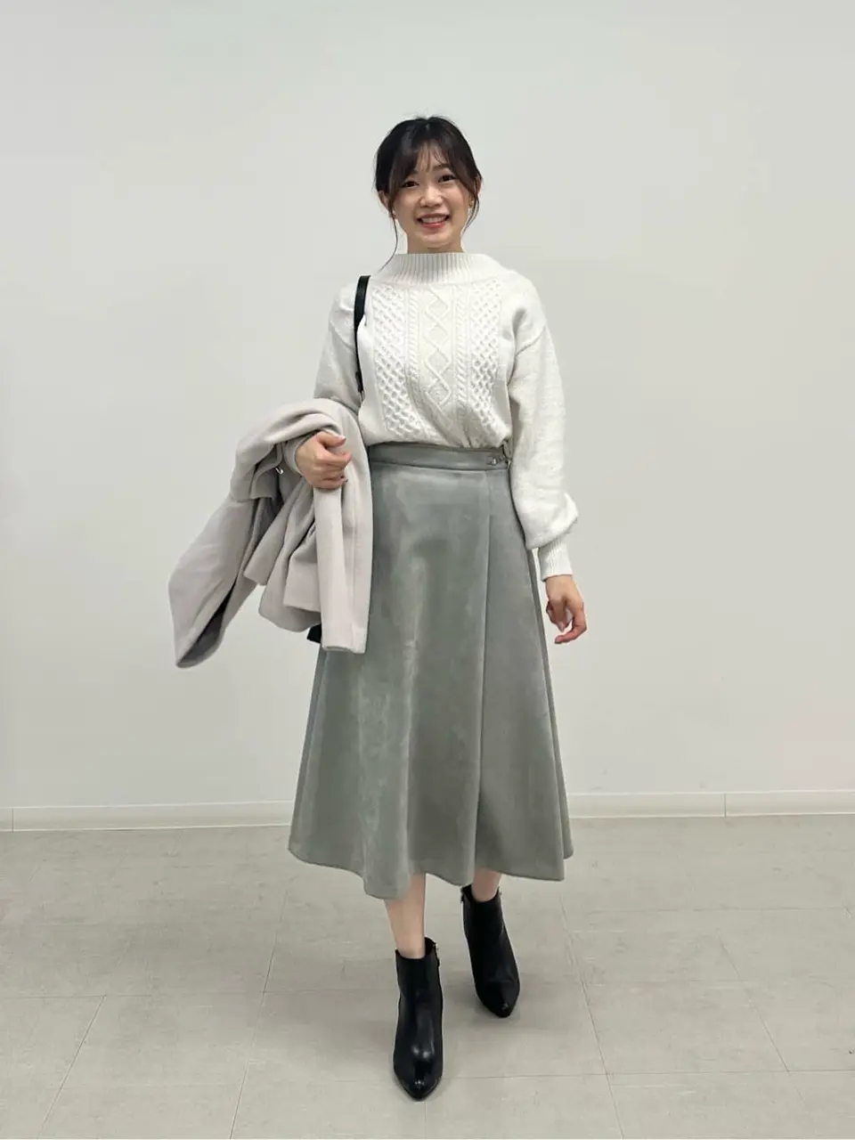 ANY SIS みぃ コーディネート画像