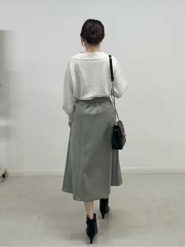 ANY SIS みぃ コーディネート画像