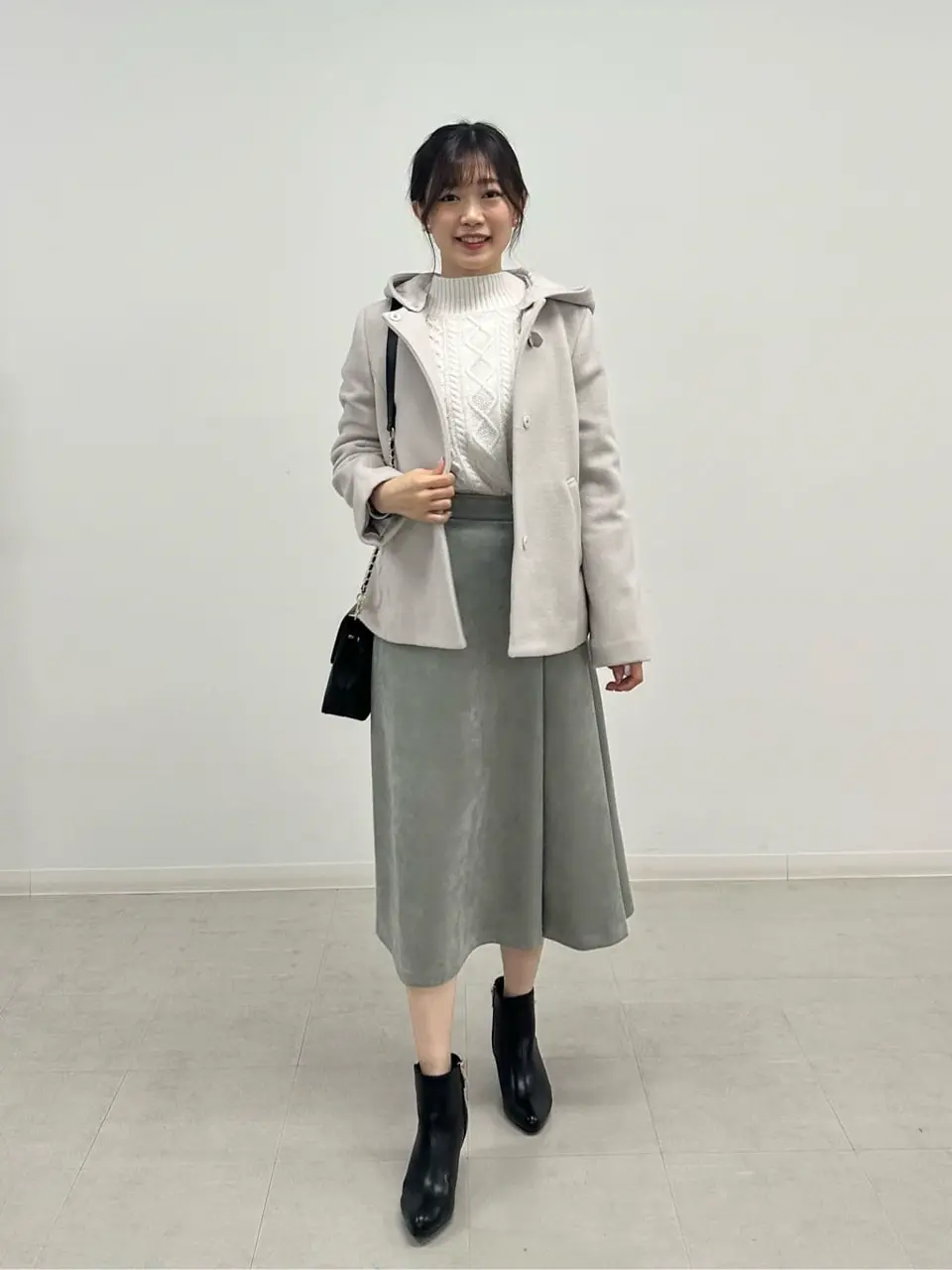 ANY SIS みぃ コーディネート画像