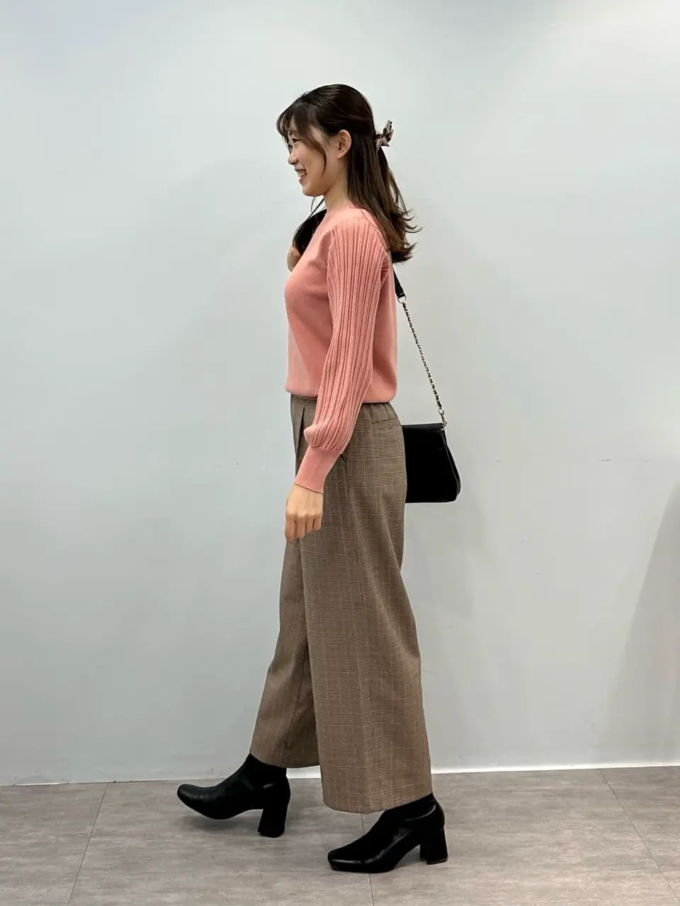 ANY SIS みぃ コーディネート画像