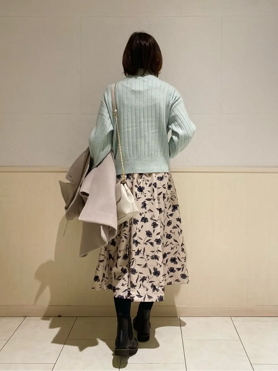 ANY SIS 村上 コーディネート画像