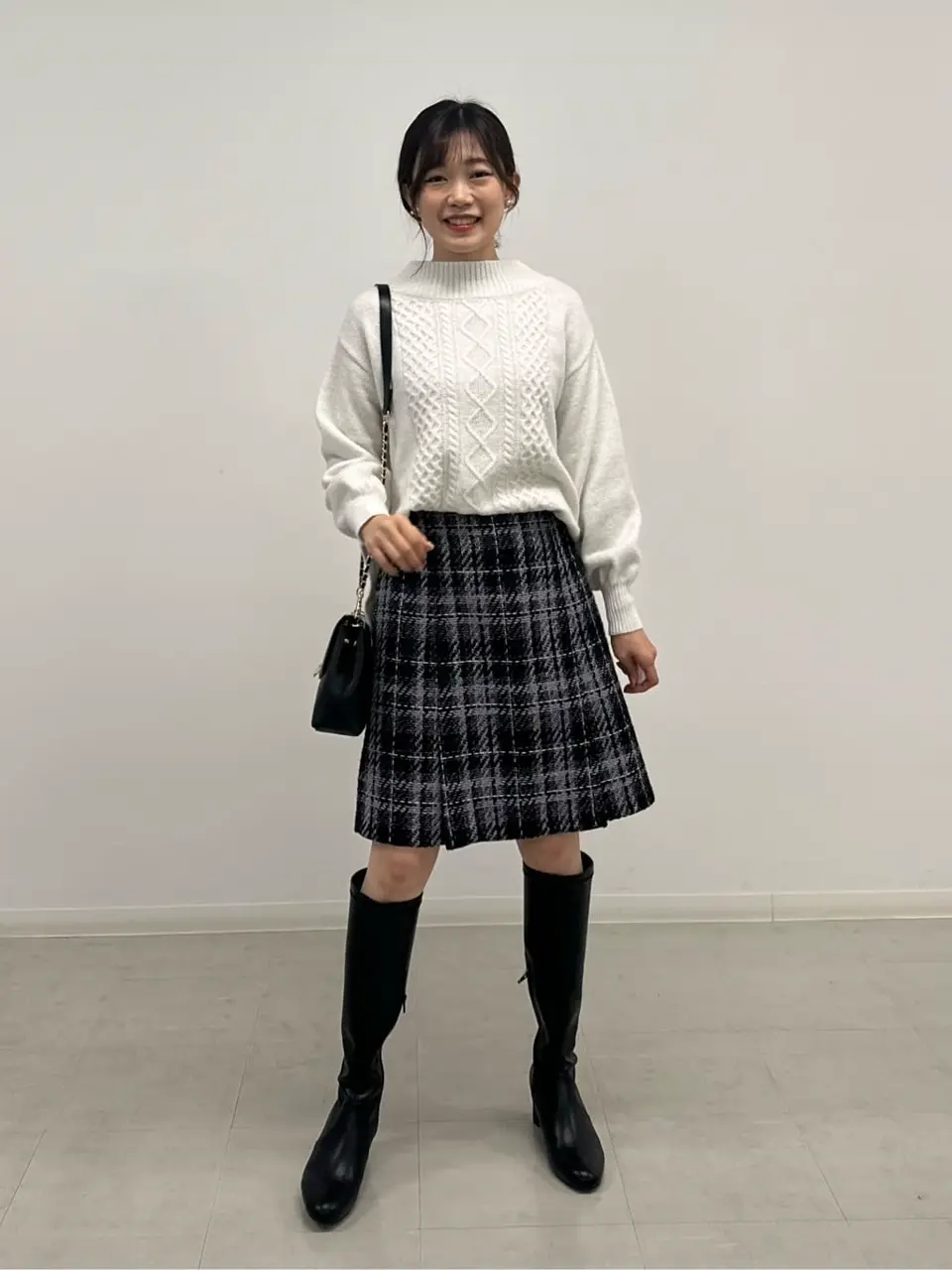 ANY SIS みぃ コーディネート画像