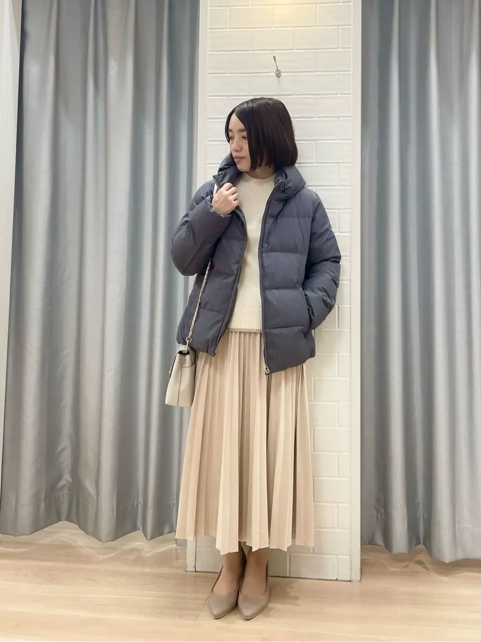 ANY SIS 丸岡 コーディネート画像