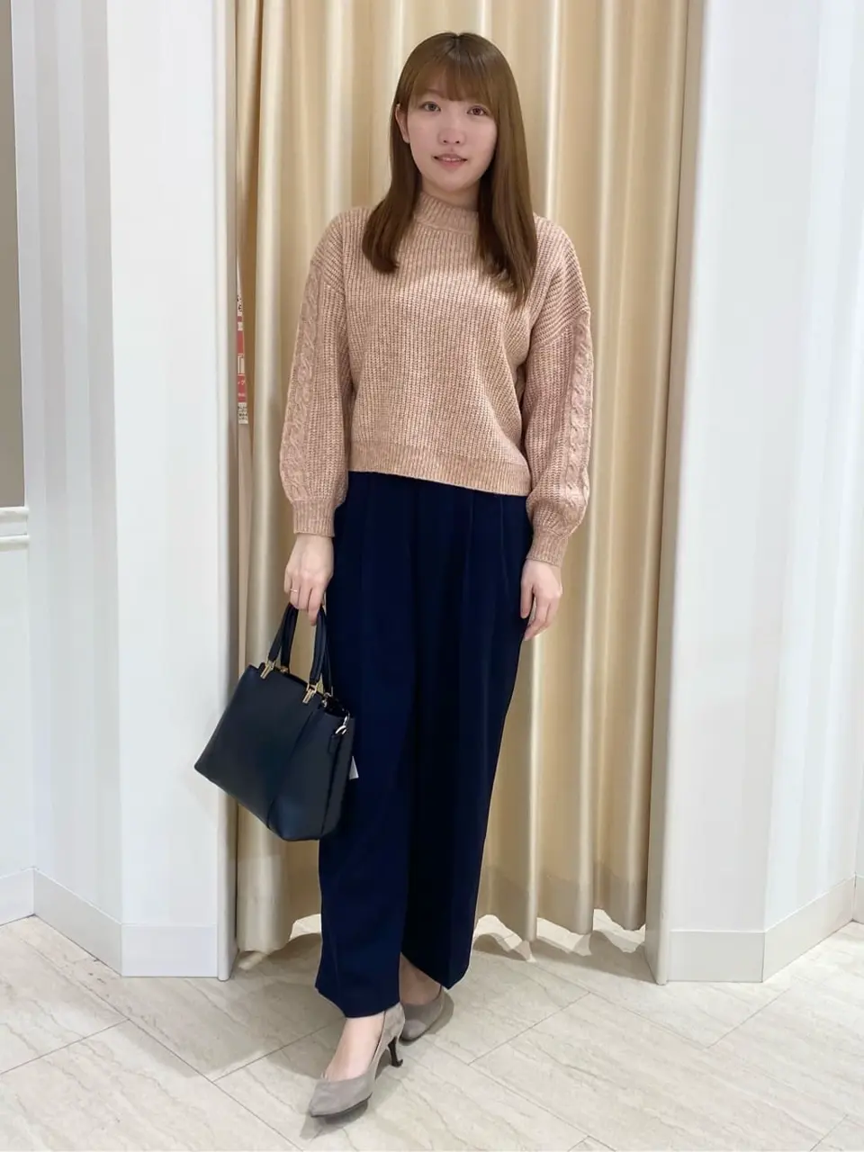 ANY SIS 伊藤 コーディネート画像