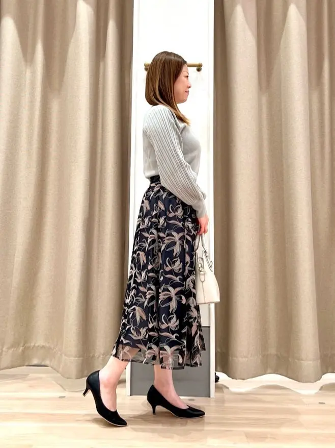 ANY SIS 瀬野 コーディネート画像