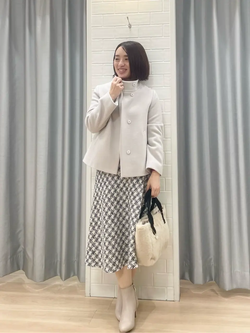 ANY SIS 丸岡 コーディネート画像