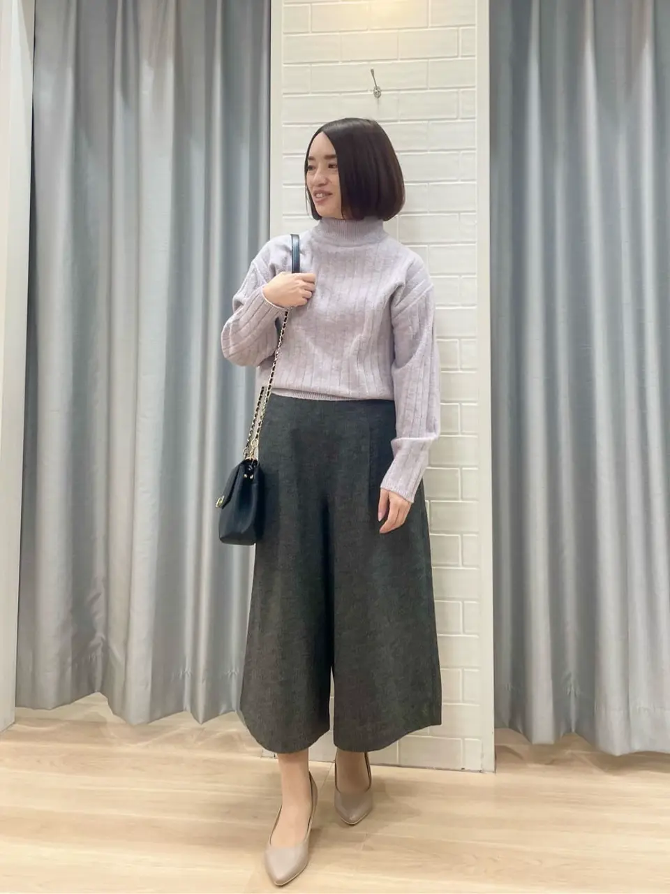 ANY SIS 丸岡 コーディネート画像