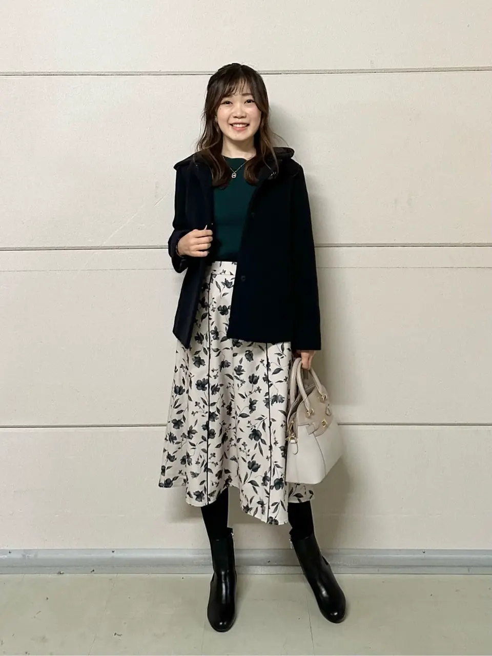 ANY SIS みぃ コーディネート画像