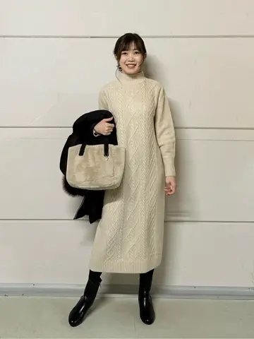 ANY SIS みぃ コーディネート画像