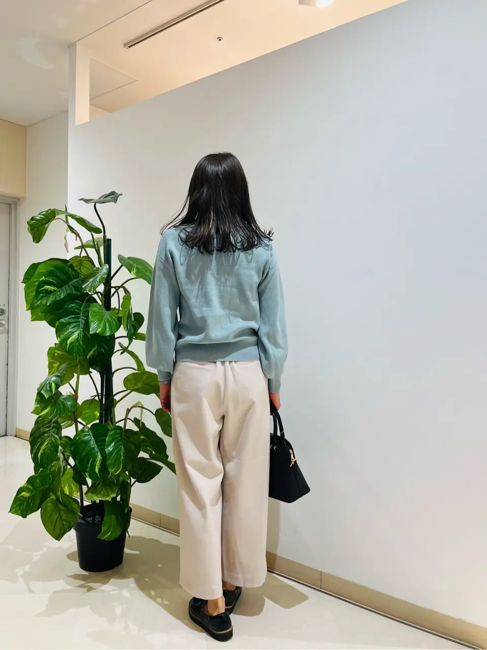 ANY SIS 石川 コーディネート画像