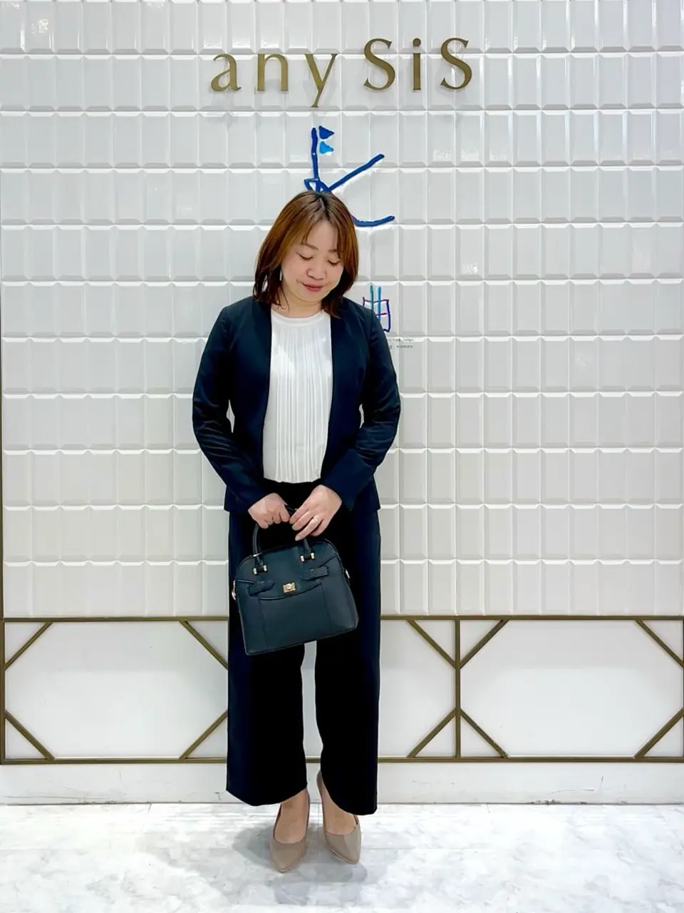 ANY SIS 中山 コーディネート画像