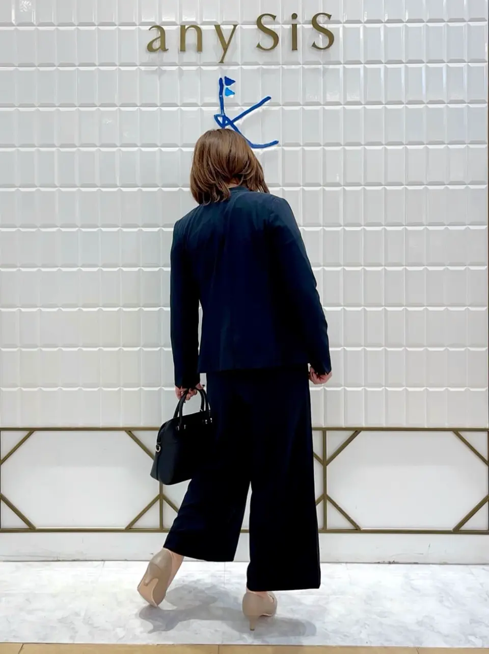 ANY SIS 中山 コーディネート画像