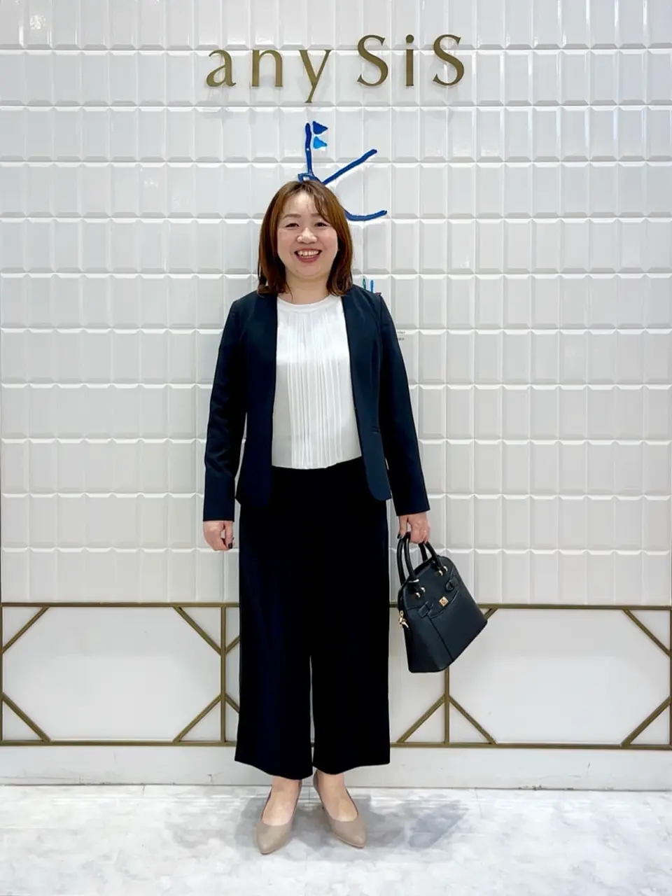 ANY SIS 中山 コーディネート画像