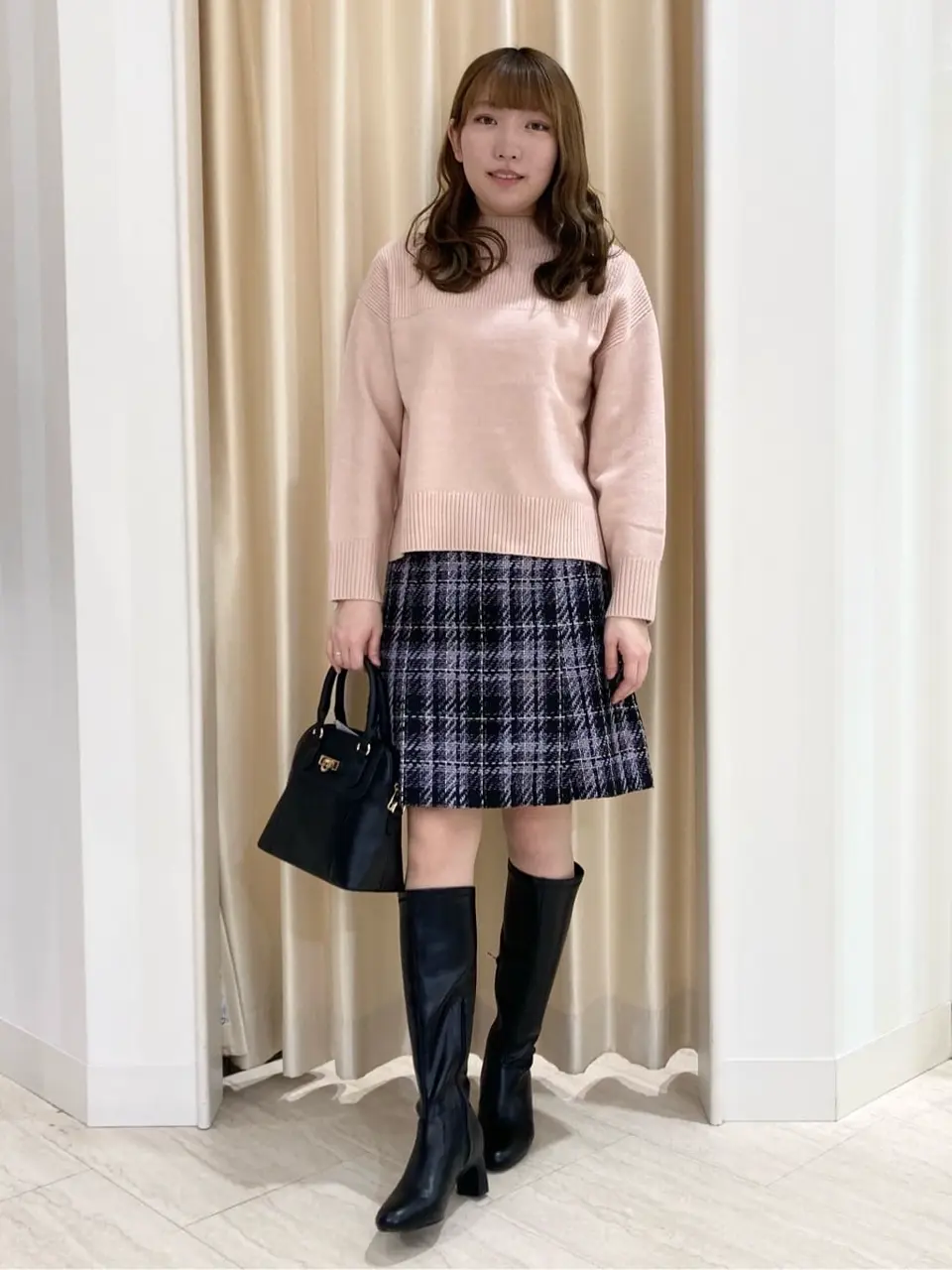 ANY SIS 伊藤 コーディネート画像