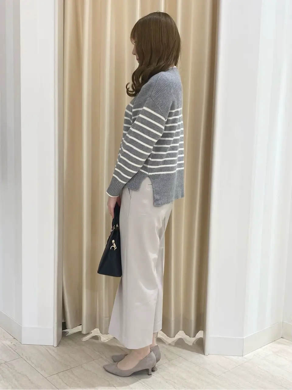 ANY SIS 伊藤 コーディネート画像