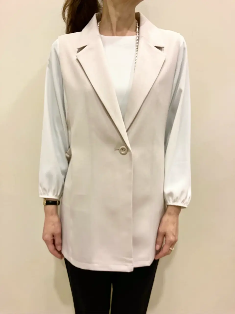 ANY SIS スタッフ コーディネート画像