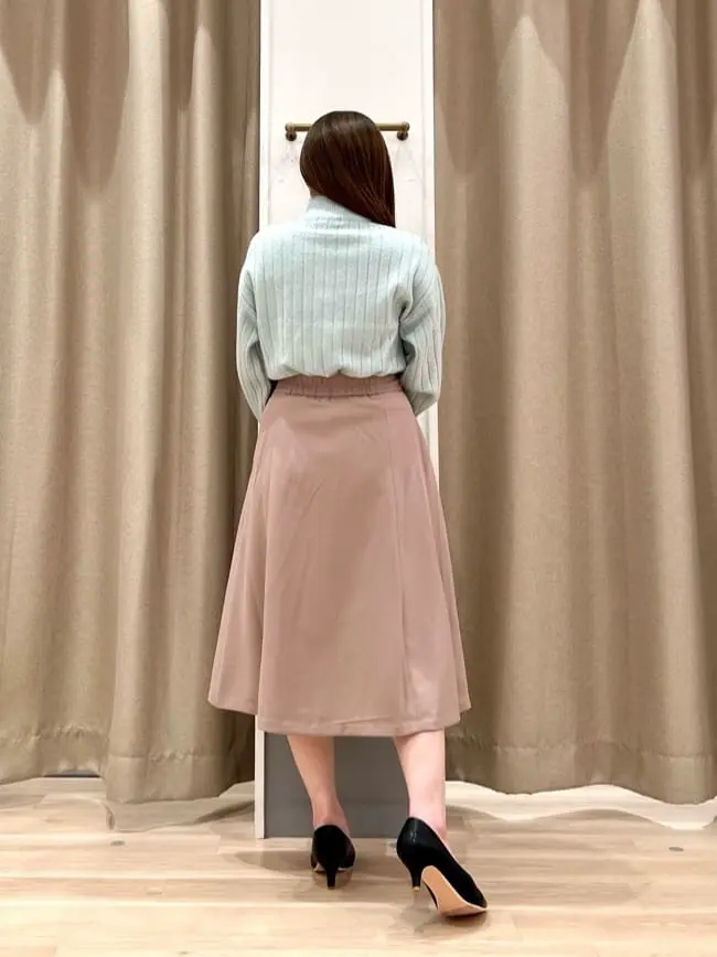 ANY SIS 瀬野 コーディネート画像