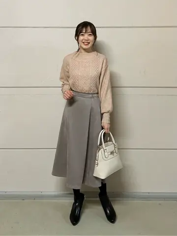 ANY SIS みぃ コーディネート画像