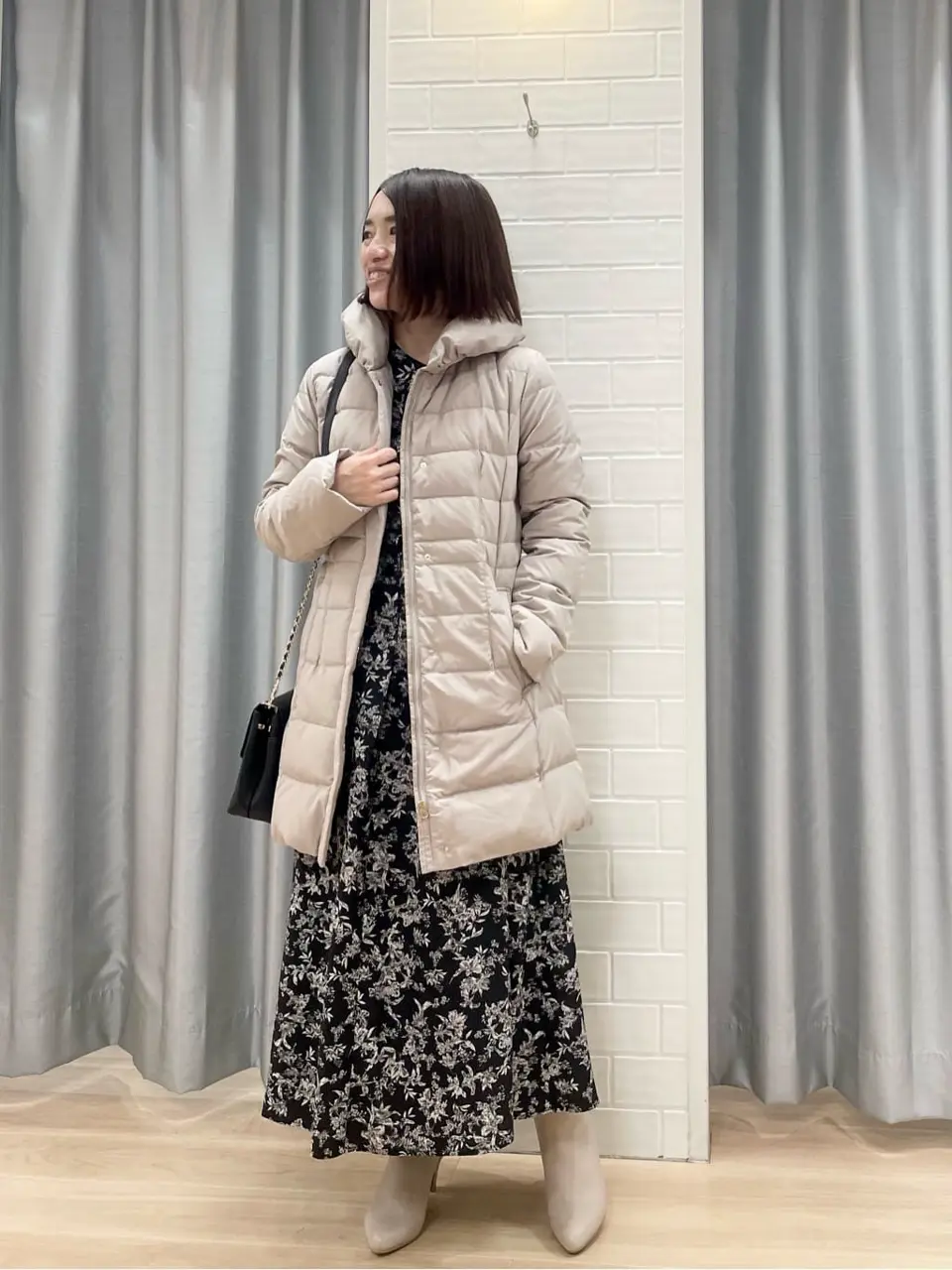 ANY SIS 丸岡 コーディネート画像