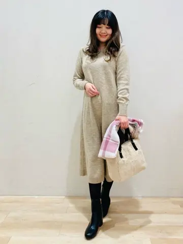 ANY SIS 川根　彩 コーディネート画像