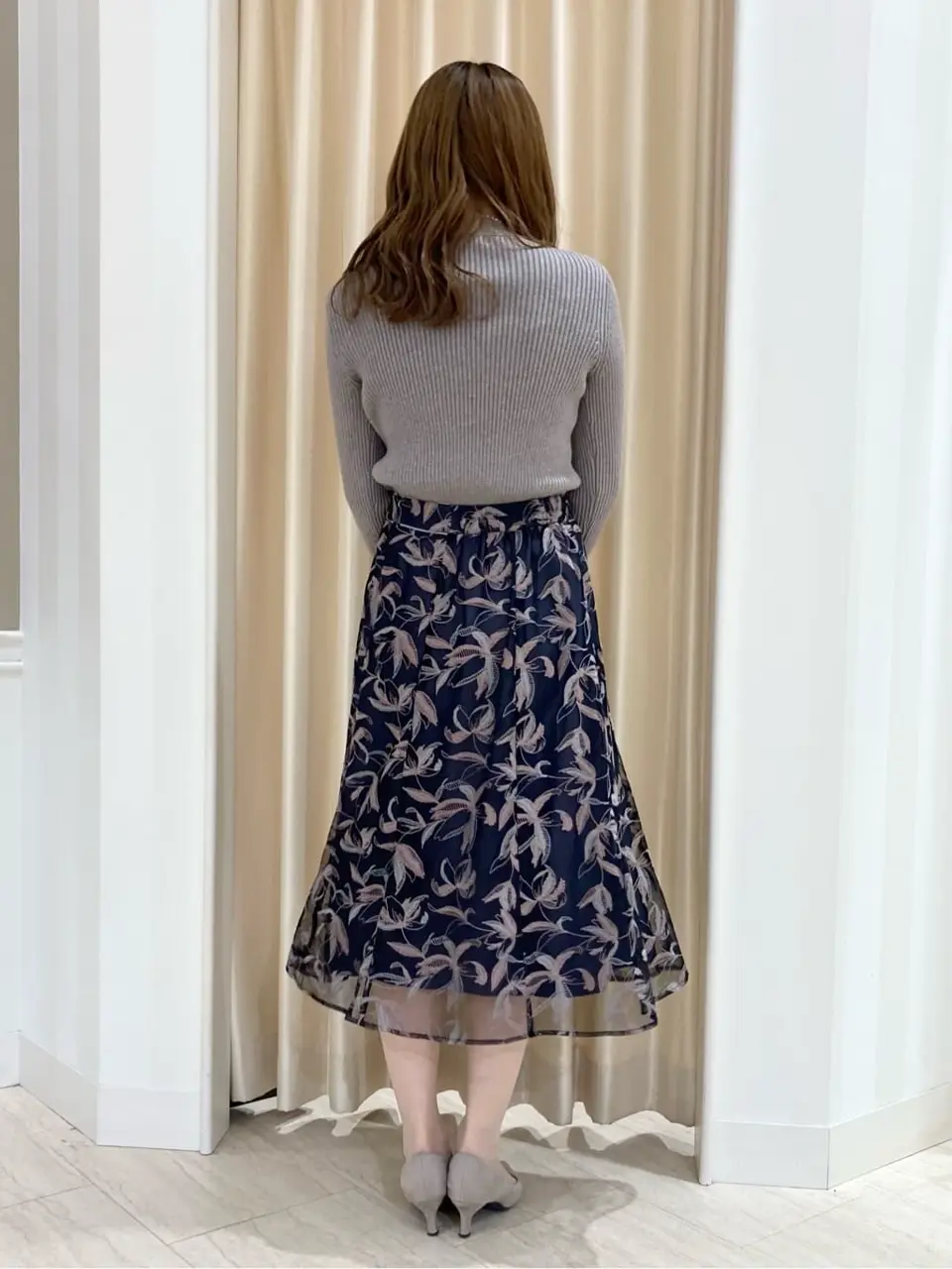 ANY SIS 伊藤 コーディネート画像