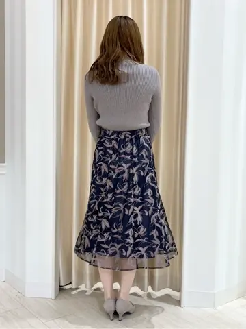 ANY SIS 伊藤 コーディネート画像