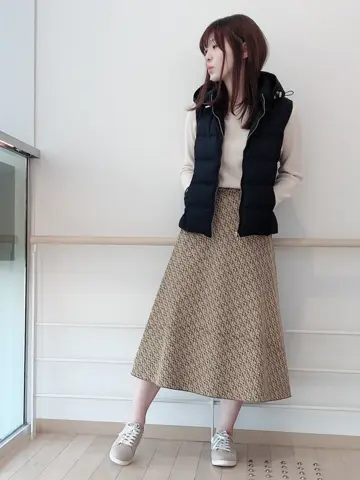 ANY SIS 本社スタッフ コーディネート画像