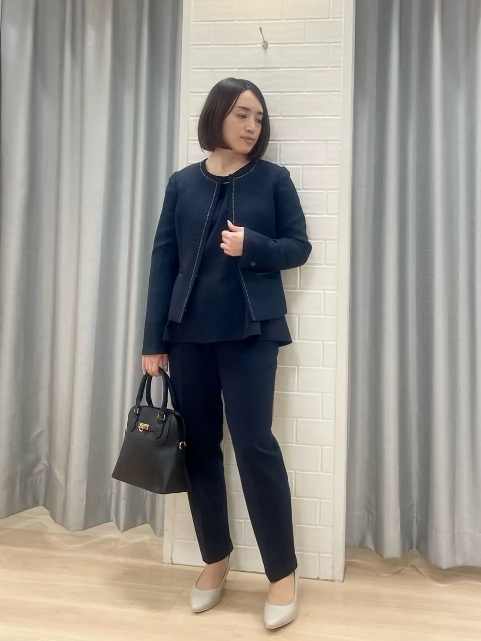 ANY SIS 丸岡 コーディネート画像