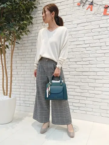 ANY SIS 東海林 コーディネート画像