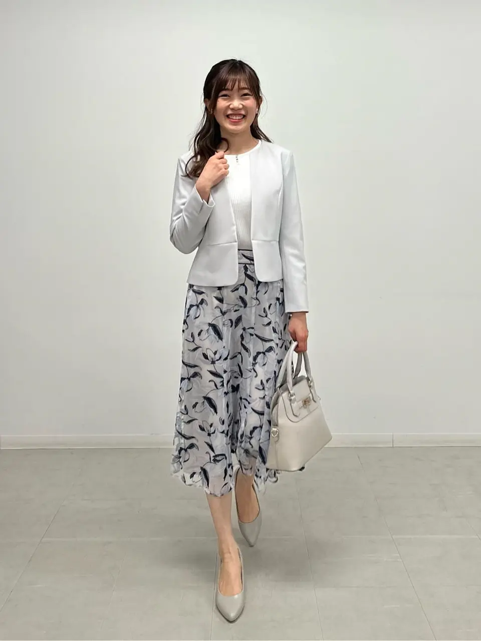 ANY SIS みぃ コーディネート画像