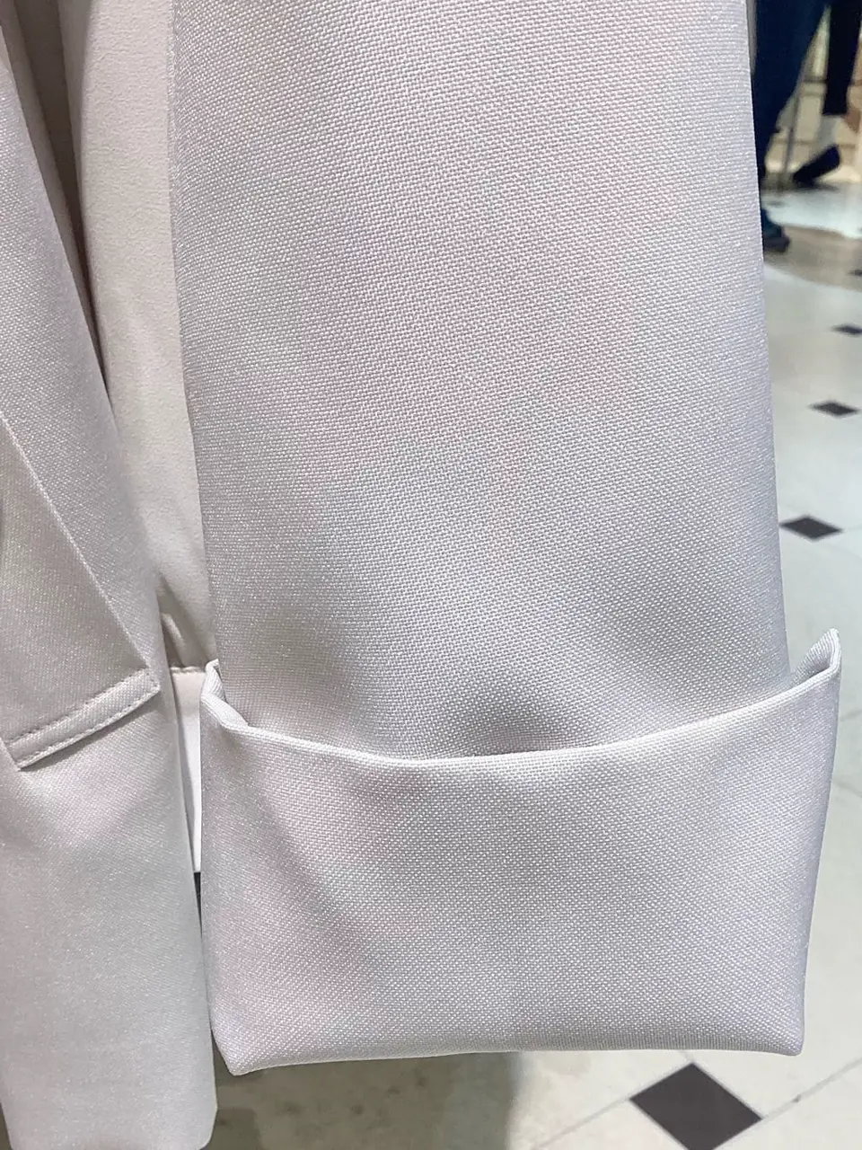 ANY SIS 藤森 コーディネート画像