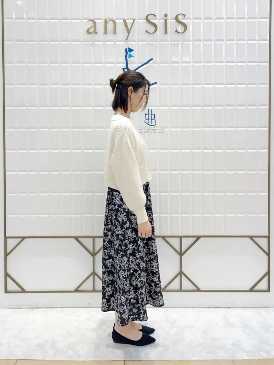 ANY SIS 上田 コーディネート画像