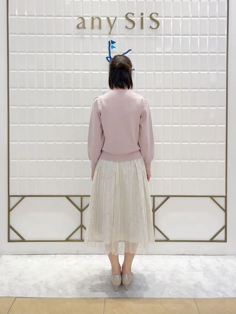 ANY SIS 上田 コーディネート画像