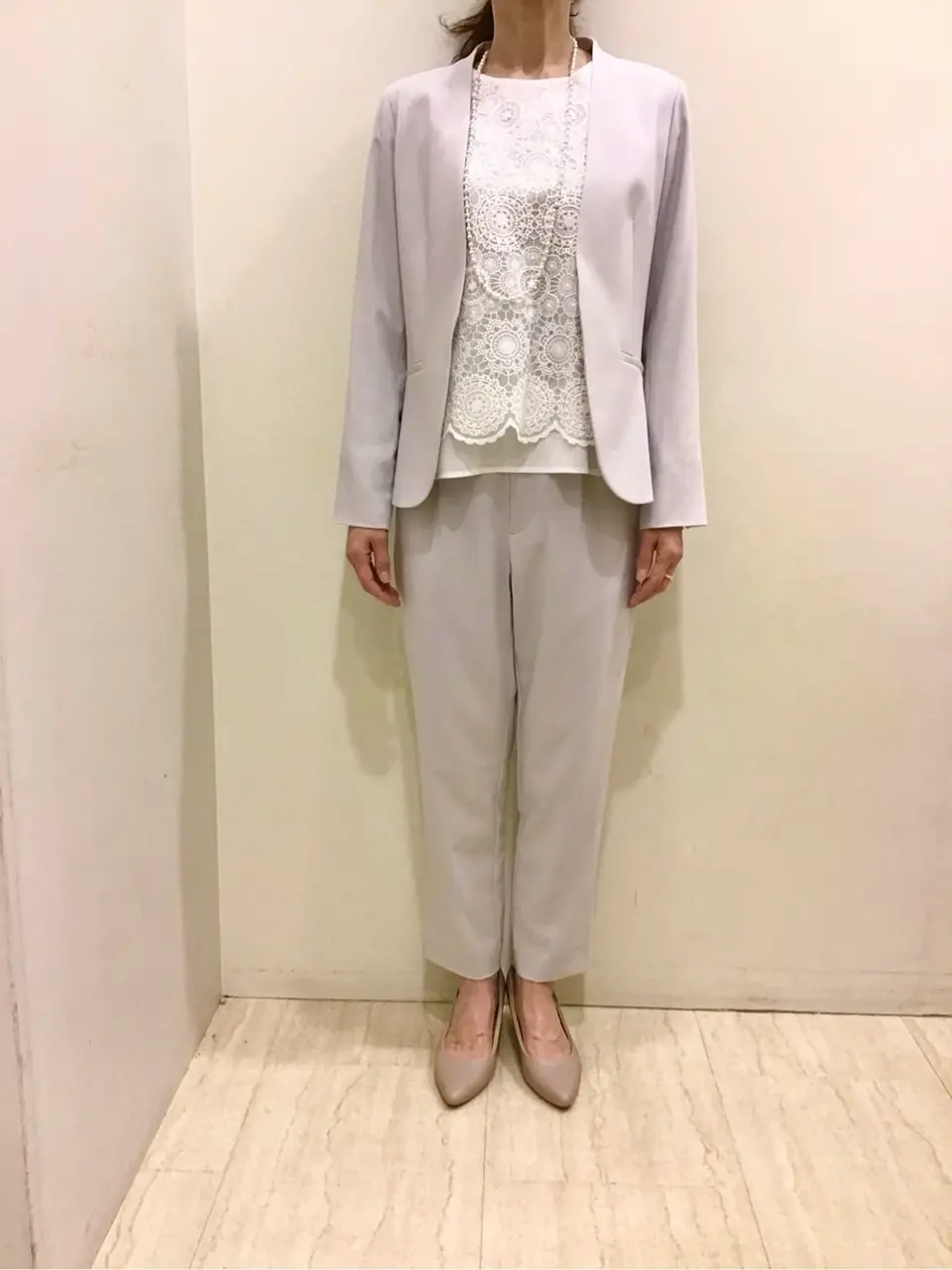 ANY SIS スタッフ コーディネート画像