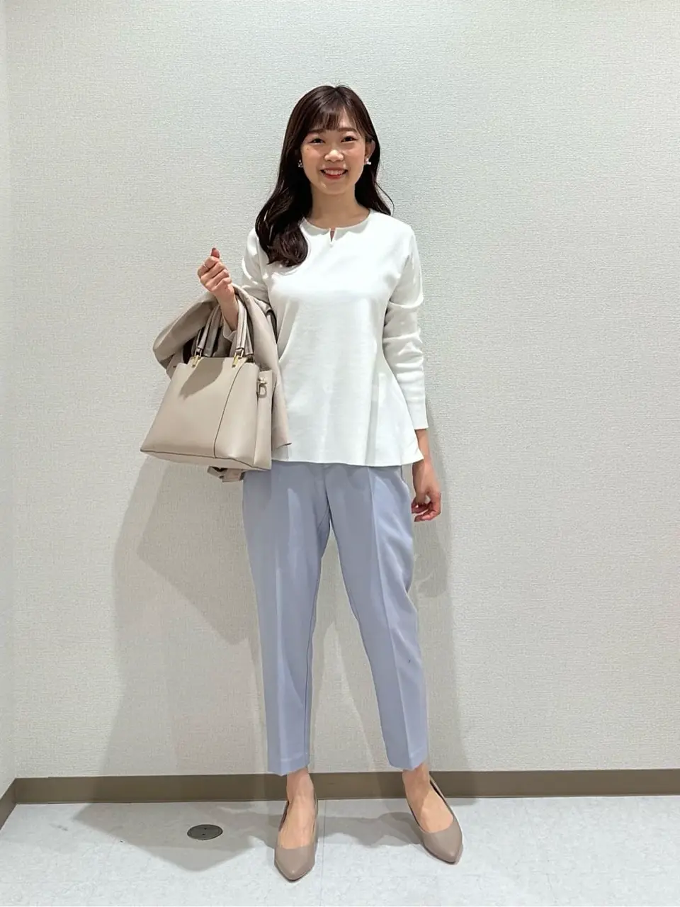 ANY SIS みぃ コーディネート画像