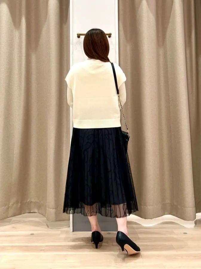 ANY SIS 瀬野 コーディネート画像