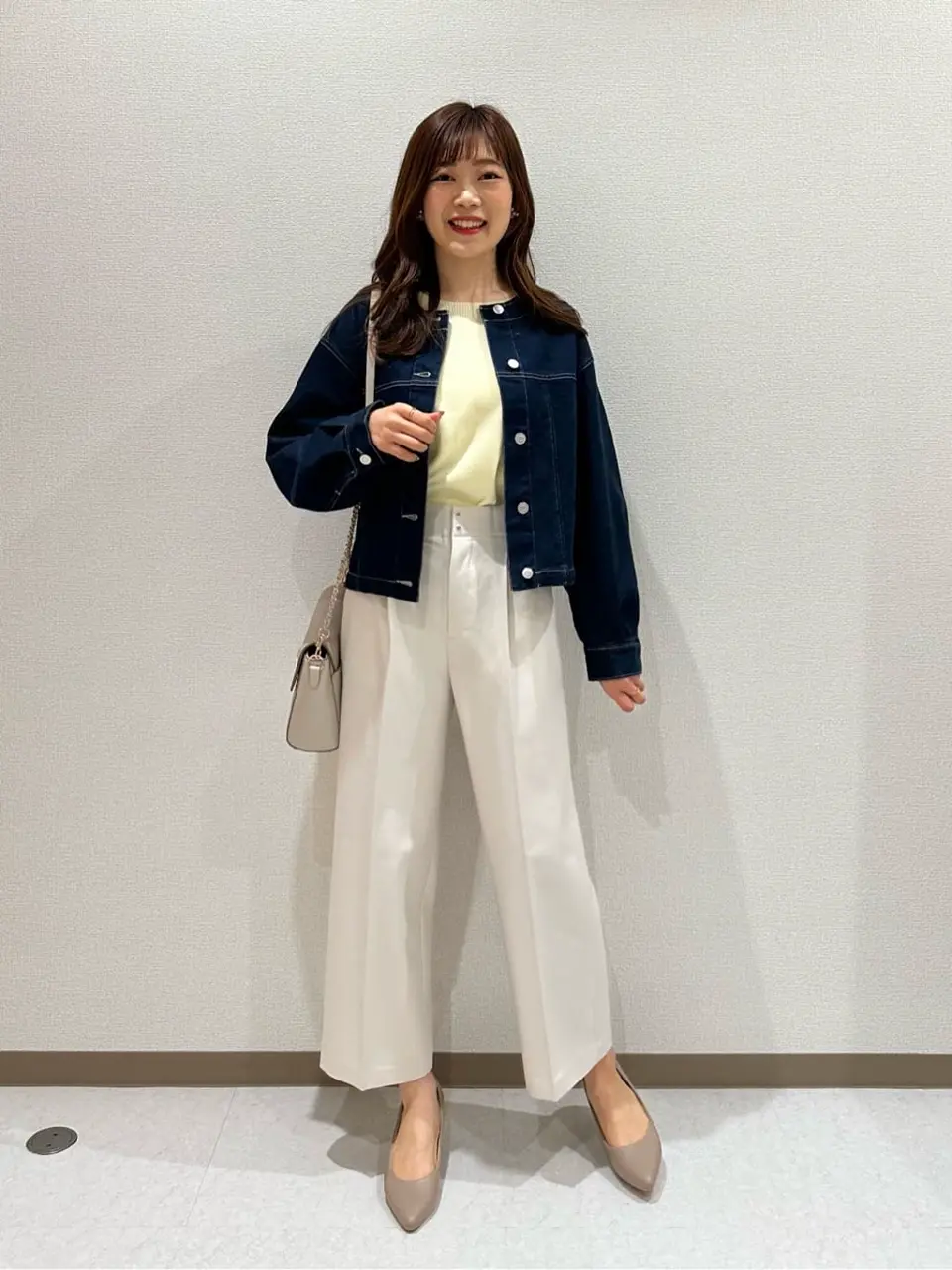 ANY SIS みぃ コーディネート画像